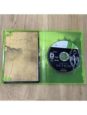 Elder Scrolls V: Skyrim - Xbox 360 - CIB / With Map - Tested & works
